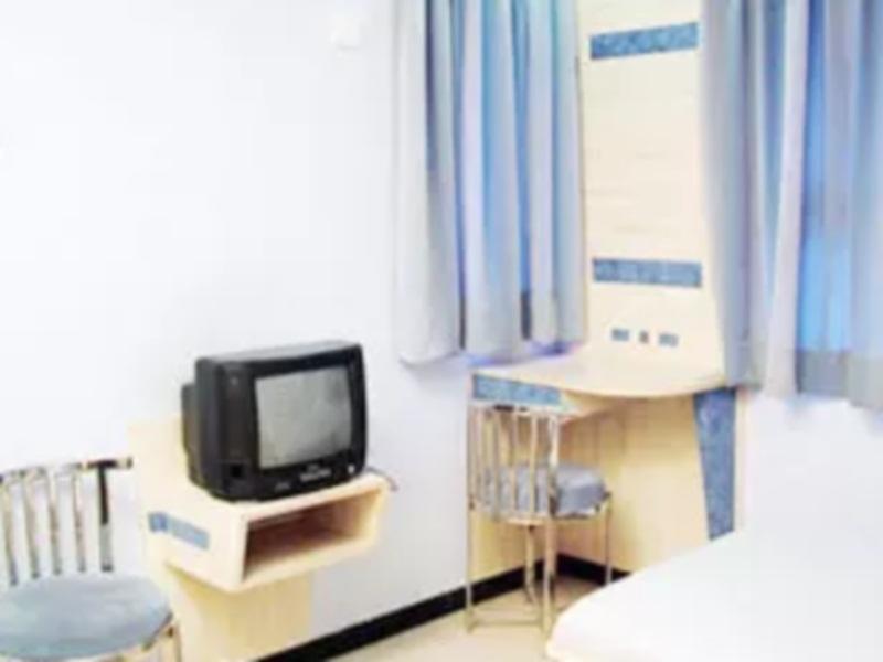 Hotel Everstar Райкот Екстериор снимка